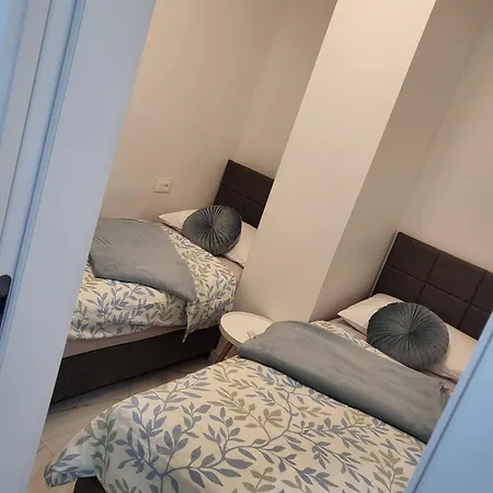 Spot * ماكارسكا